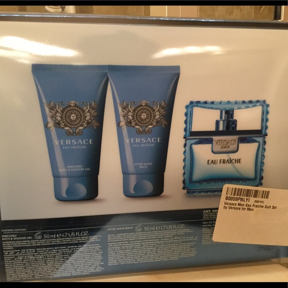 Versace Cologne Gift Set ❌sold❌ - Picture 2 of 3